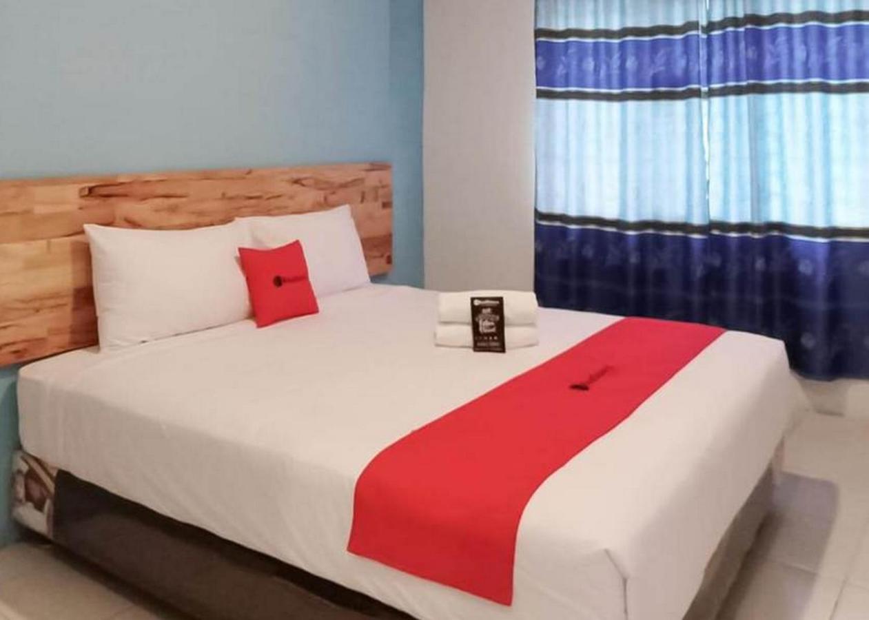 Reddoorz @ Jalan Brigjend Katamso Medan 2 Hotel Ngoại thất bức ảnh